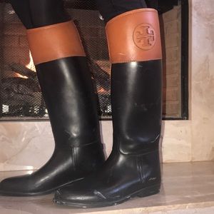 tory burch diana rain boots
